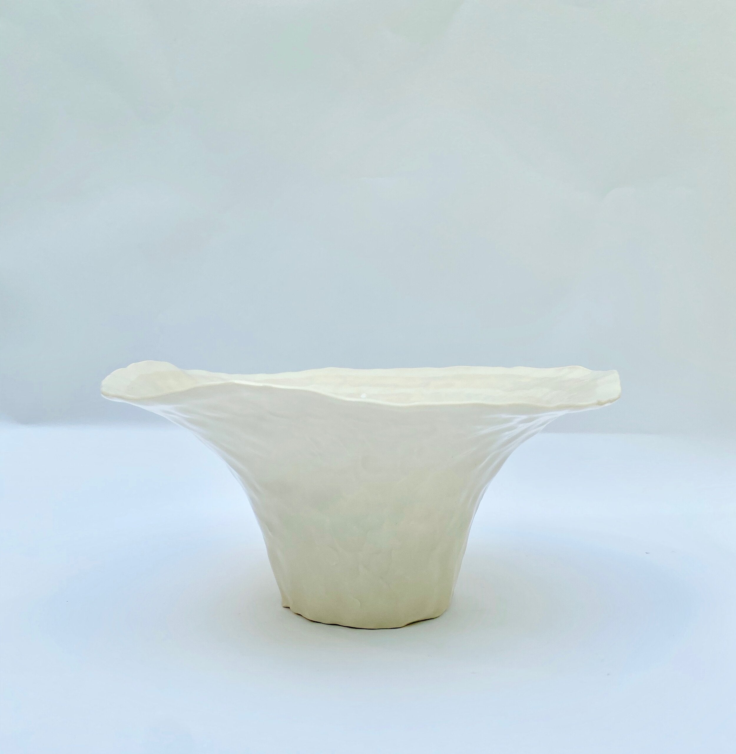 Medium 3 Stripes Mother of Pearl Pinch Pot