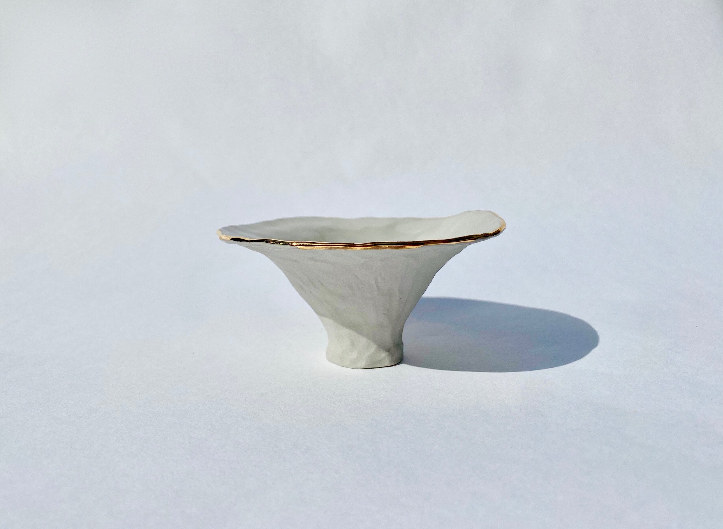 Grey Pinch Pot with Gold Rim (small)