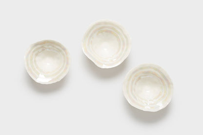 3 Stripes Mother of Pearl Pinch Pot (small)