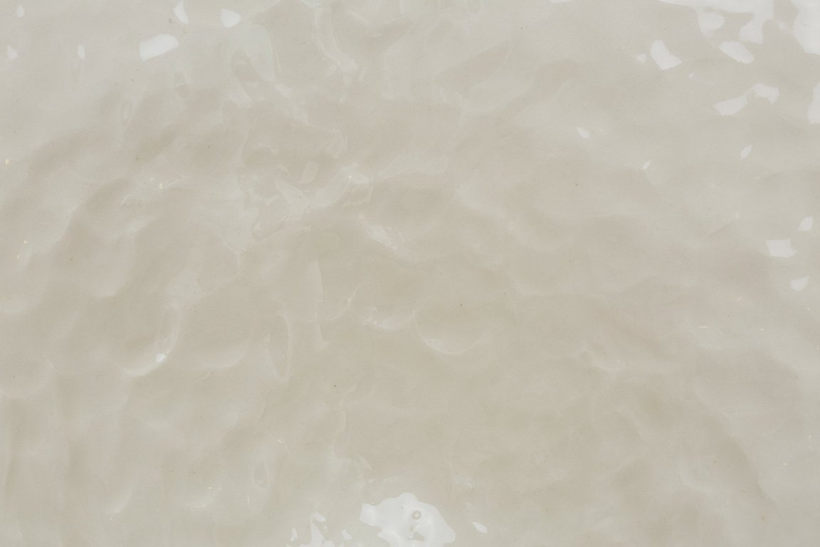 1,000 Pinches Porcelain Bowl with Gold Rim